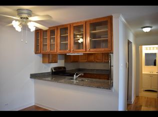 2580 Burr Ridge Ct APT 106, Woodridge, IL 60517
