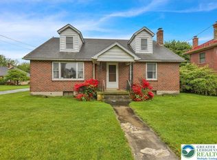 36 Old Bowers Rd, Bowers, PA 19511