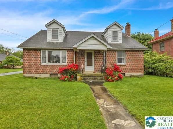 36 Old Bowers Rd, Bowers, PA 19511