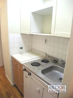 Rented by ArdorNY | media 16