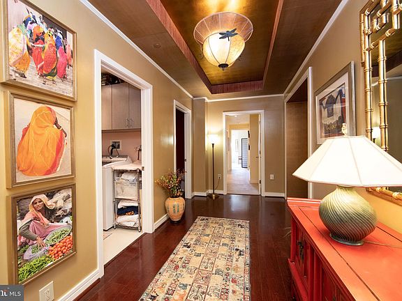 4th image of 190 Presidential Blvd #Penthouse 18