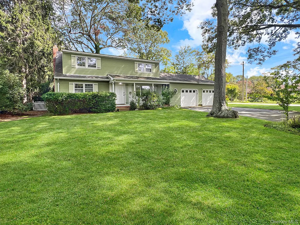 8 Daly Dr