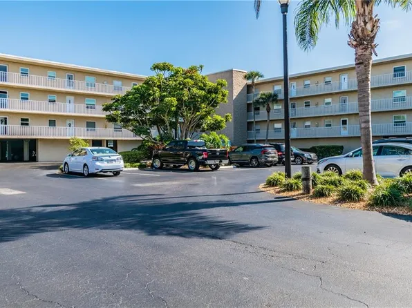 719 Pinellas Bayway #109, Tierra Verde, FL 33715