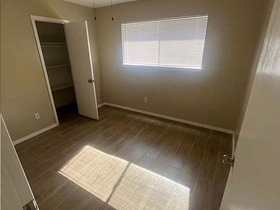 5th image of 3907 Curly Oaks Dr