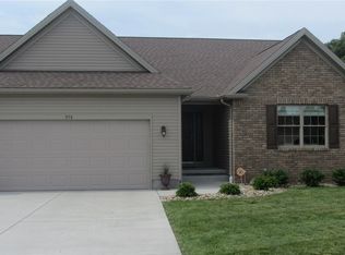 978 Park Pl, Niles, OH 44446