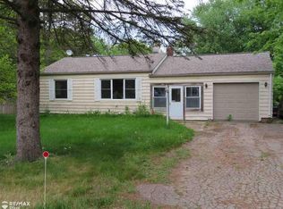 3308 Mills Acres St, Flint, MI 48506