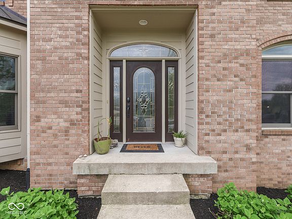 4th image of 5517 Westbourne Ct