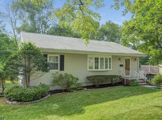 453 Plainfield Ave, Berkeley Heights, NJ 07922