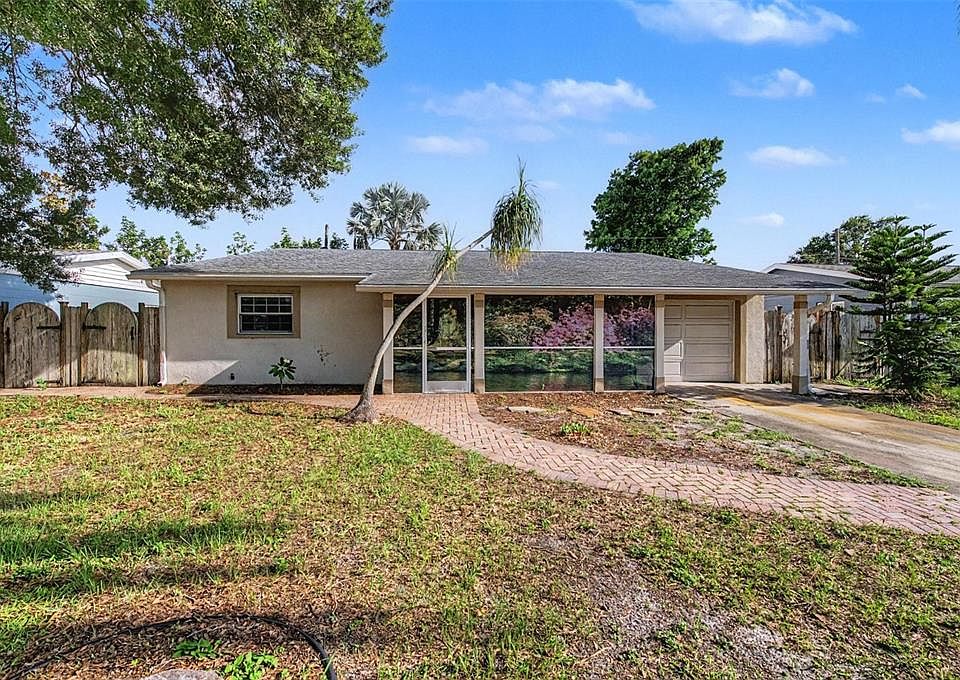 1st image of 5580 58TH AVENUE N