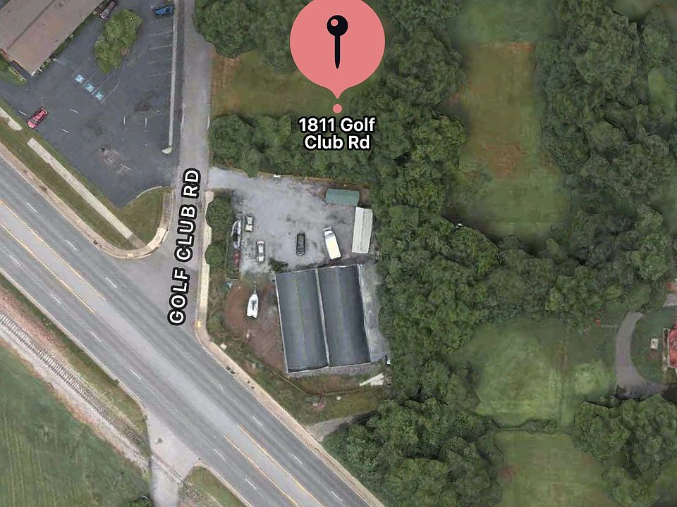 2nd image of 1811 Golf Club Rd