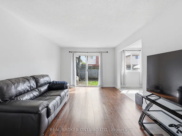 262 Kenora Ave #29 — Photo 14