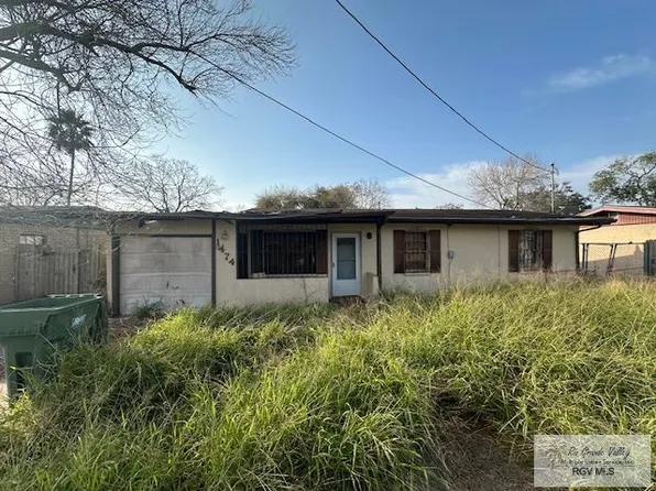 1474 Acacia Lake Dr, Brownsville, TX 78521