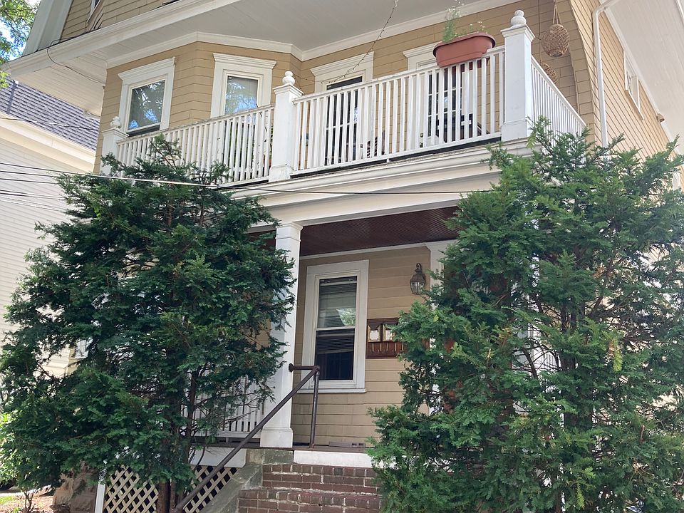 1st image of 24 Central Rd #3
