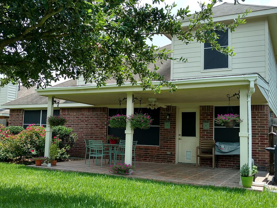 2nd image of 20003 Malletia Dr