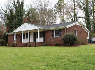 2359 13th Street Dr NE, Hickory, NC 28601