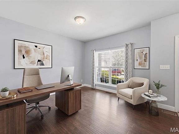 4th image of 264 Wabash Woods Way