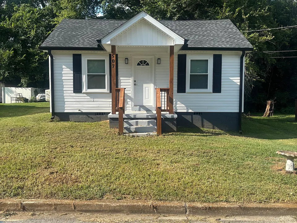507 Hardwick Ave