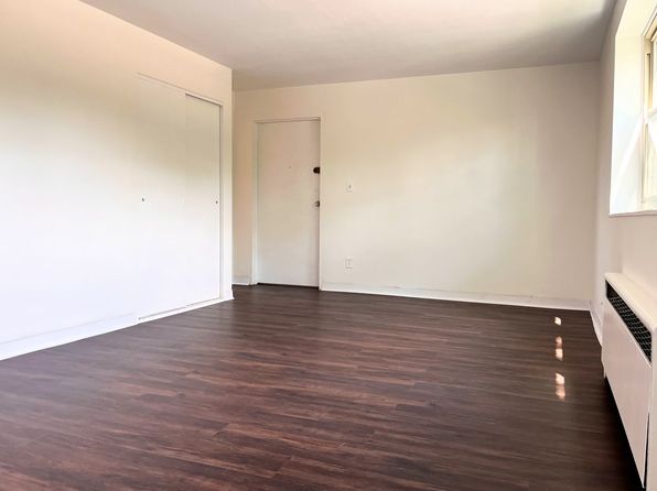 1998 Delaware Ave #3