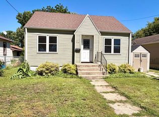 713 N Tyler Ave, Mason City, IA 50401