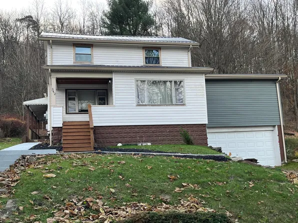342 S 10th St, Reynoldsville, PA 15851