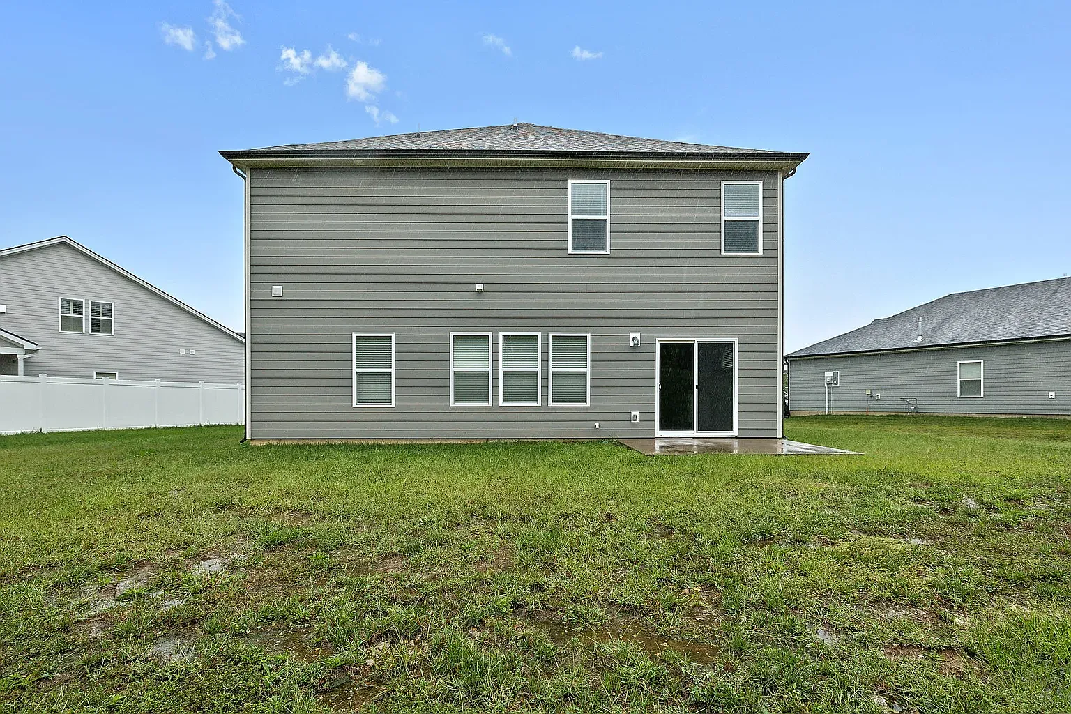 5 bed, 3018 sqft, $3,300 — Photo 4