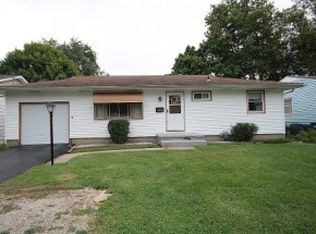 2240 N Fairview Ave, Decatur, IL 62526