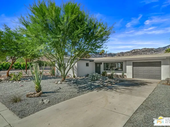 2225 Marguerite St, Palm Springs, CA 92264