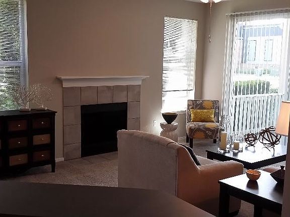 2nd image of 2080 NW Thorncroft Dr APT 1111