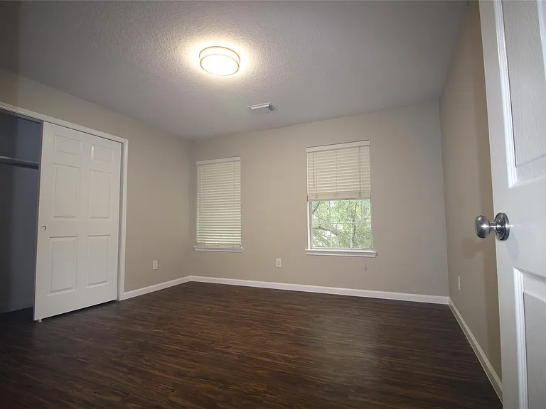 16730 Town Glade Dr — Photo 24