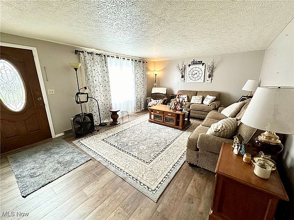 2nd image of 120 McKinley Dr