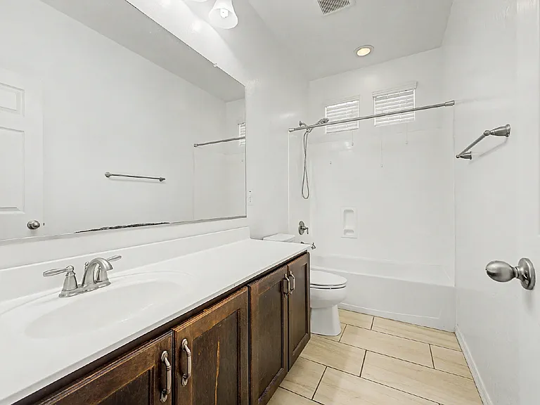 8530 W Flynn Ln — Photo 22