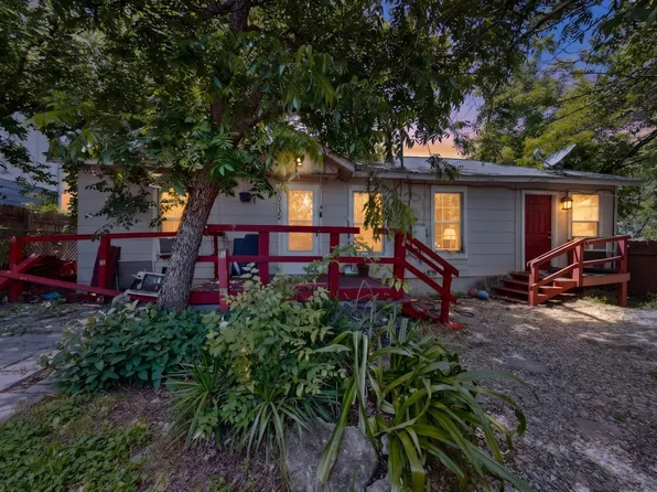 1302 1/2 Walnut Ave E #2, Austin, TX 78702