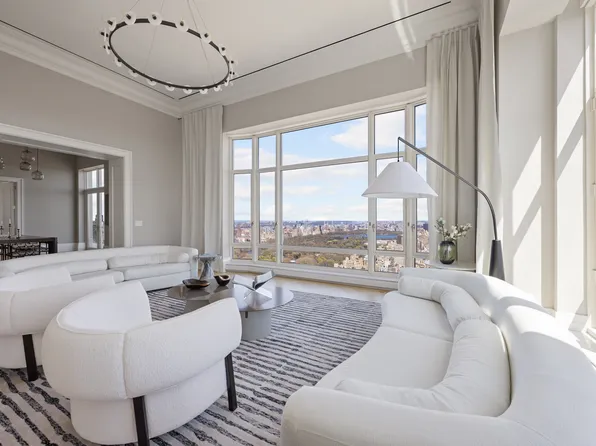 520 Park Avenue PH58 image 2 of 44