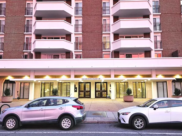700 7th St SW APT 619, Washington, DC 20024