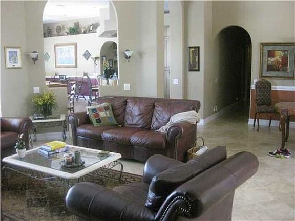 3rd image of 8413 NW 44th Ct