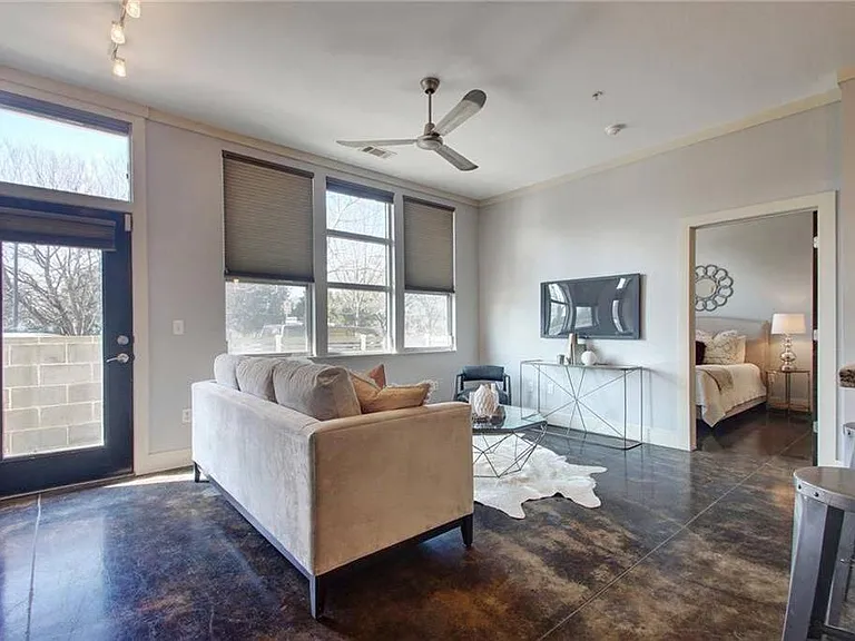 1320 Robert Browning St #103 — Photo 11