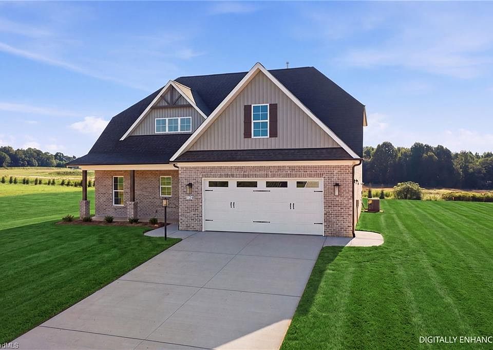 2nd image of 124 Sandpiper Dr