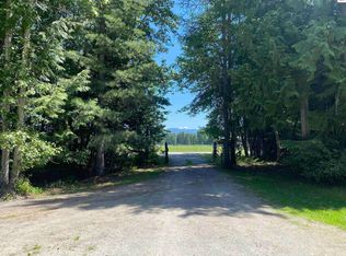4049 Selle Rd, Sandpoint, ID 83864