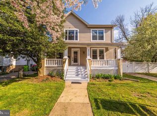 4512 Tuckerman St, Riverdale, MD 20737