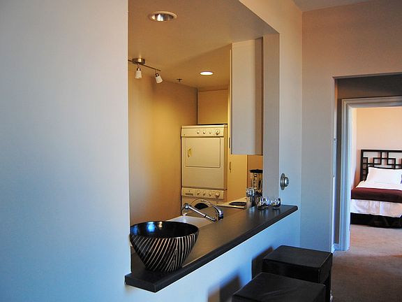 2nd image of 702 Ash St Unit 406