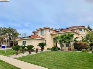 1124 Santa Margherita Way, Brentwood, CA
