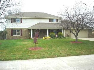 8769 Carriage Ln, Pendleton, IN 46064