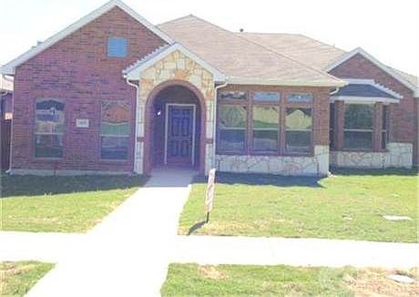 2nd image of 3194 Market Center Dr