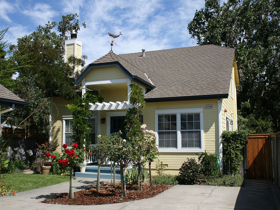 1st image of 221 Vallejo St #B