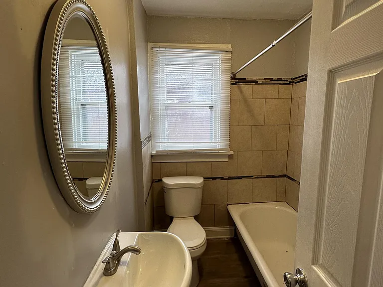 8303 Braddock Dr — Photo 2