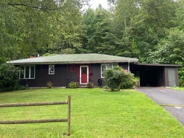 445 Yonside Dr, Sparta, TN 38583