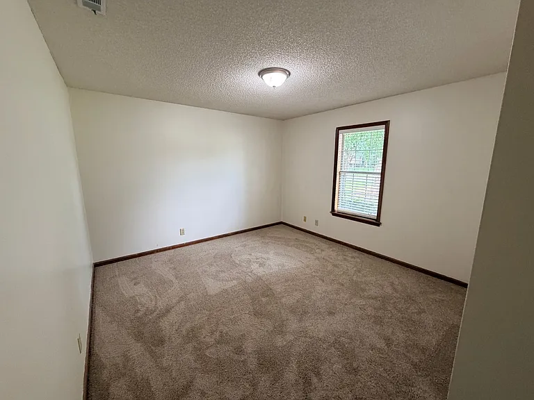 2848 Willow Wood Cir — Photo 22