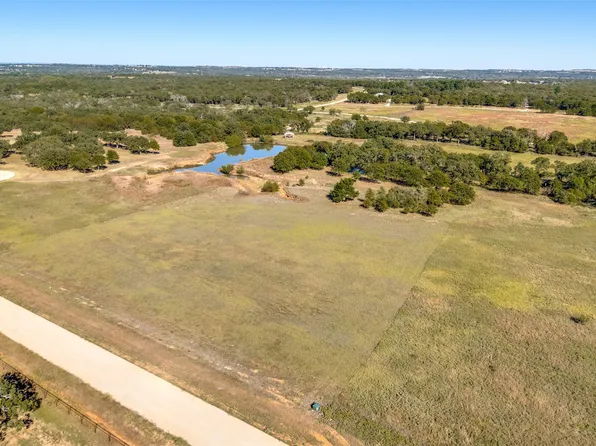 1074 Cornerstone Rd, Weatherford, TX 76088