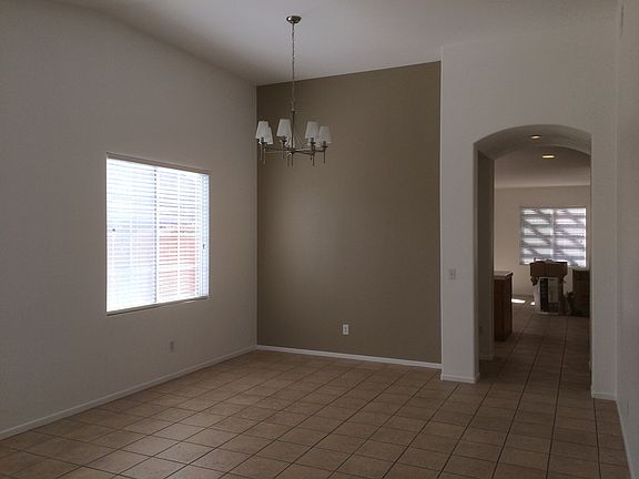 4th image of 757 El Caballo Dr