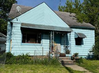 2034 Warner Ave, Flint, MI 48503